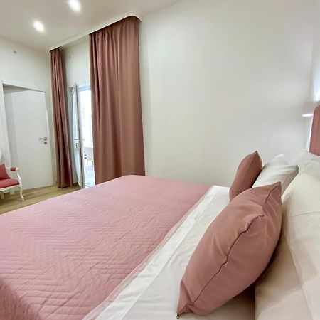 Novalis Rooms Porto Cesareo Ngoại thất bức ảnh